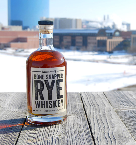 packaging design whiskey alcool